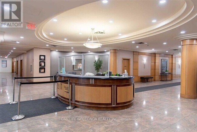 Photo du bâtiment - 5500 Yonge St