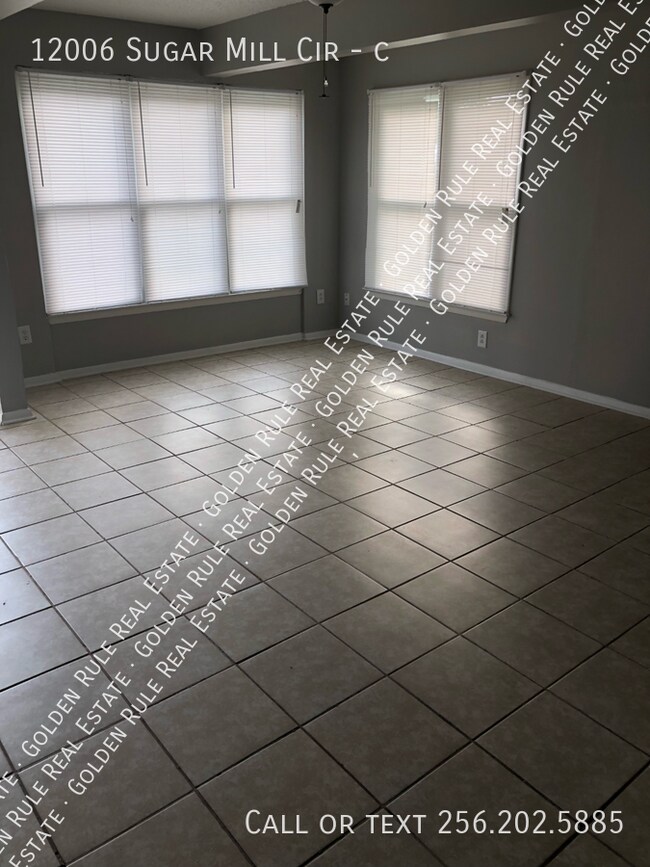 Foto del edificio - 12006 Sugar Mill Cir
