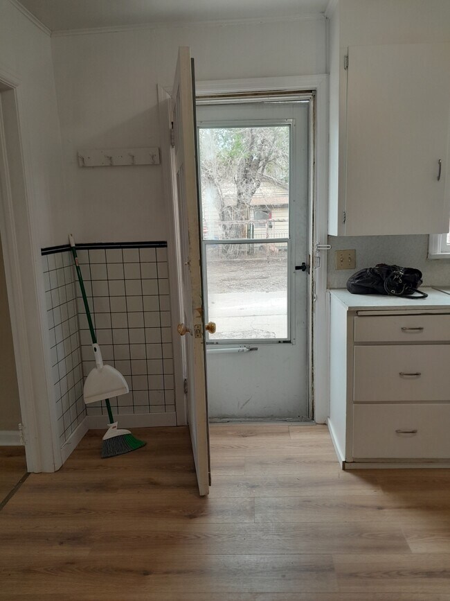 1207 9th St Unit 1207 9th, Rock Springs, WY 82901 Apartments in Rock