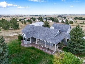 Building Photo - 33622 Quill Ln