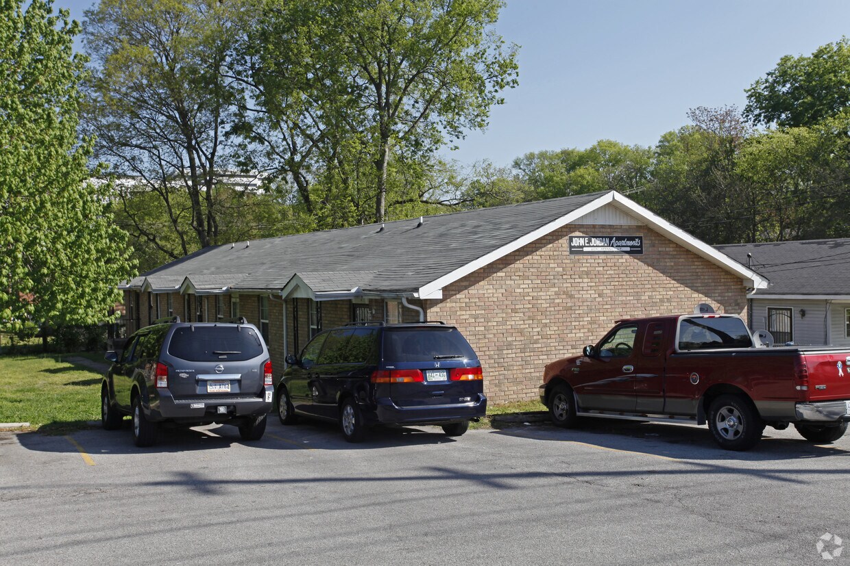 2006 Herman St, Nashville, TN 37208 Apartments in Nashville, TN