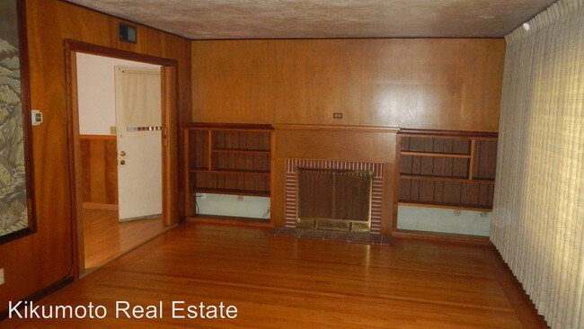 Building Photo - 990 Casilada Way