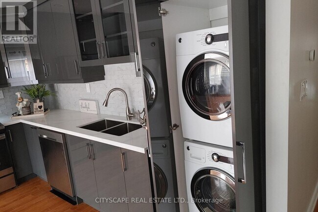 Building Photo - 343 Wildgrass Rd