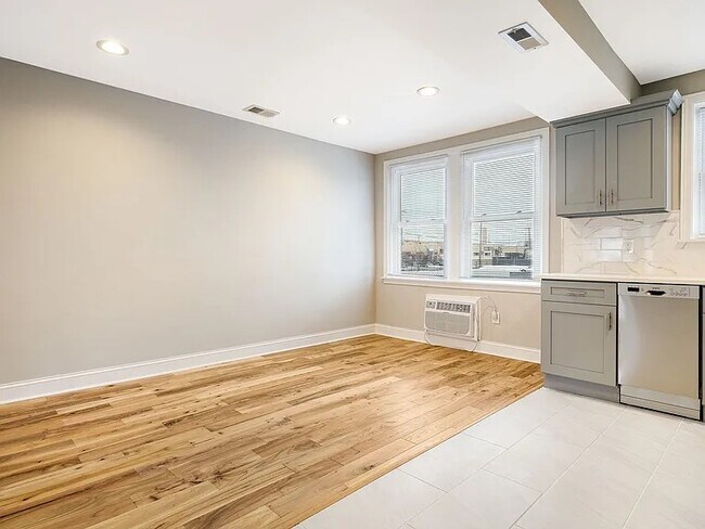 Foto del edificio - 1816 N Croskey St