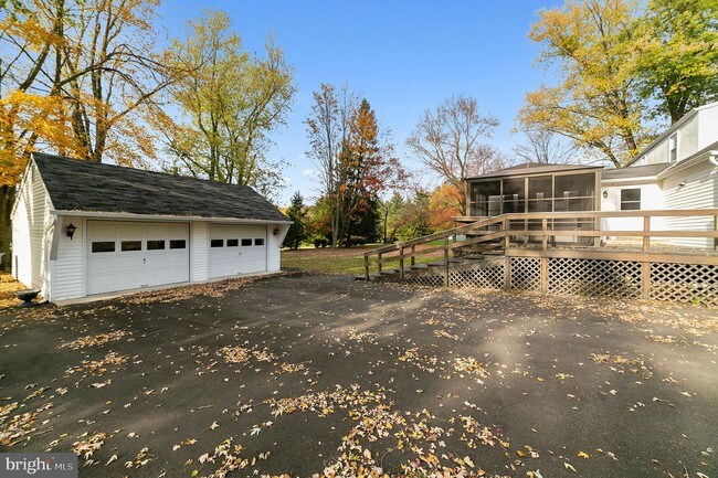 Foto del edificio - 310 Willowbrook Rd