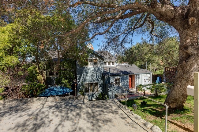 Building Photo - 6512 Monterey Rd