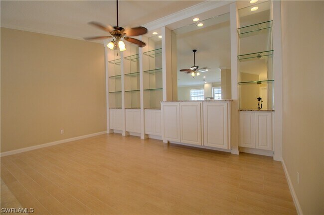 Building Photo - 7653 Rozzini Ln