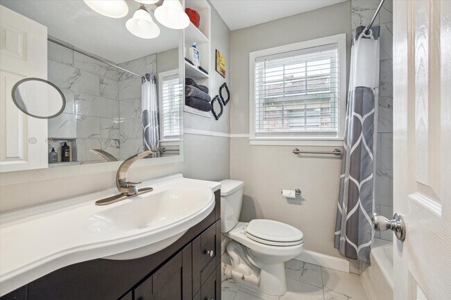 Foto del edificio - 1212 Shelby St