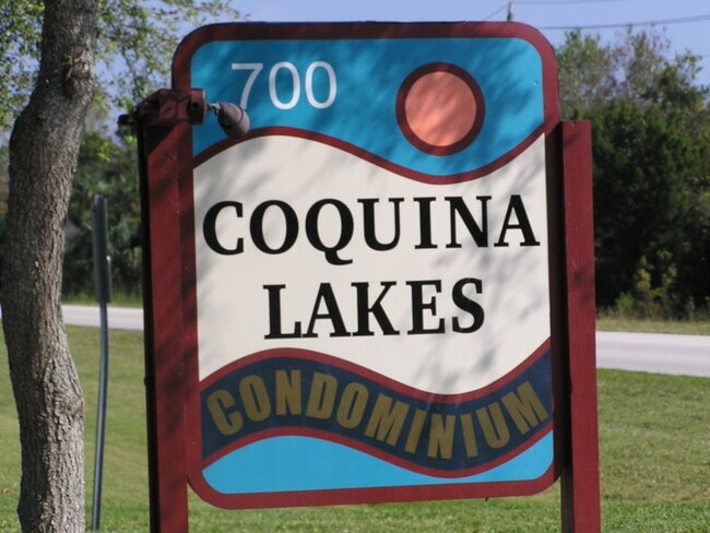 Building Photo - Island Condo Living!