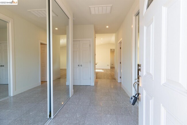Foto del edificio - 2191 Pleasant Hill Rd