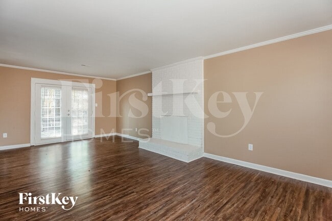 Foto del edificio - 1423 Rivermont Dr