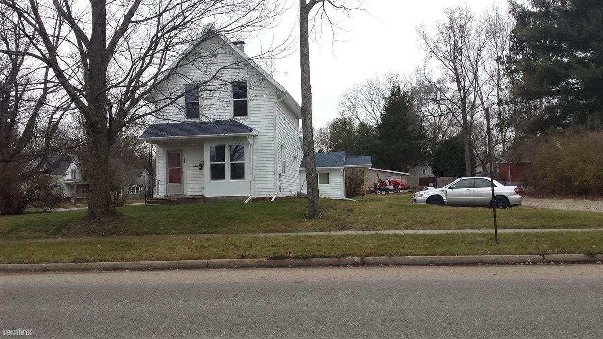 Primary Photo - 1 br, 1 bath Triplex - 503 Woodward Ave A