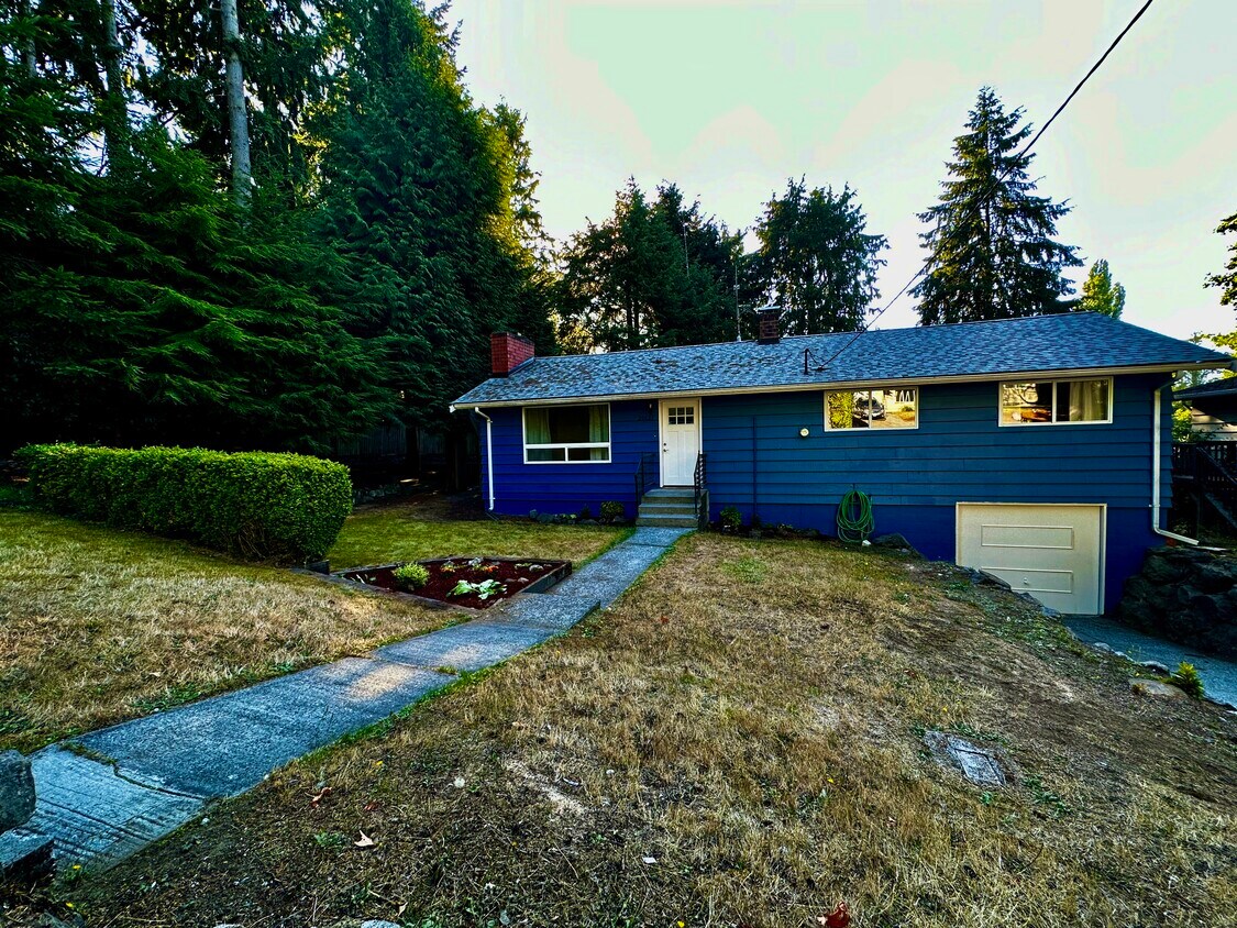 20627 7th Ave S, Des Moines, WA 98198 House Rental in Des Moines, WA