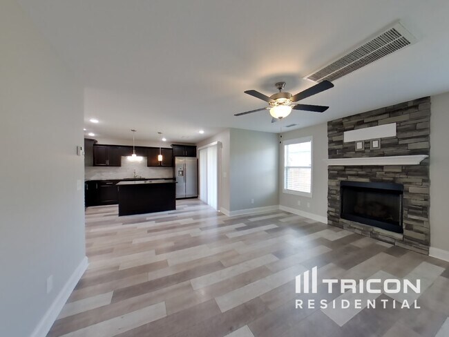 Foto del edificio - 1153 Eagles Bluff Drive Clarksville TN