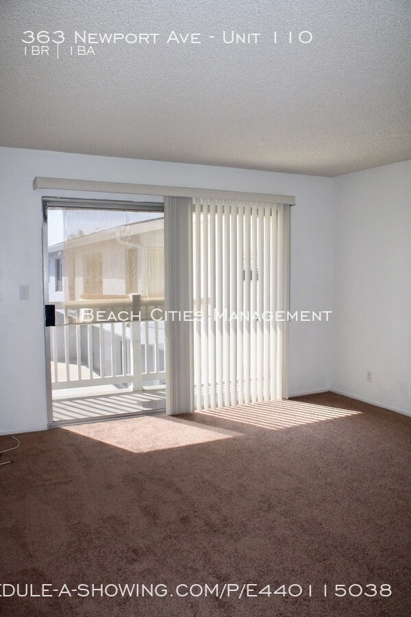 Building Photo - 363 Newport Ave