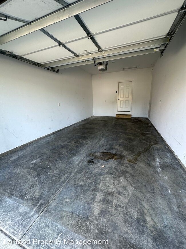 Building Photo - 3 br, 2 bath House - 1405 Eagle Avenue - 1