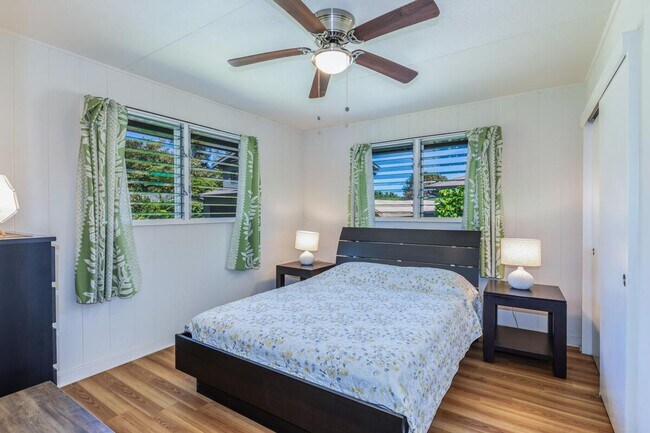 Foto del edificio - Downtown Hanalei, walk to town and beach, fully furnished 3 bedroom 2bath home available 9/1/26