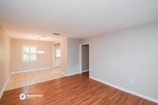 Building Photo - 8370 Brackridge Blvd S