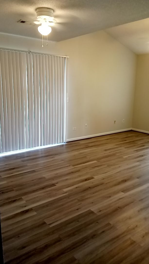 Foto del edificio - Beautiful 3bd/2ba