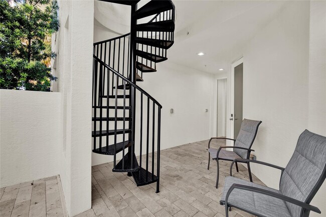 Foto del edificio - 425 N Ocean Blvd