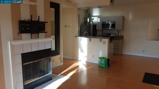 Foto del edificio - 7016 Stagecoach Rd