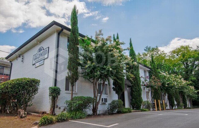 Foto del edificio - 773 Greenwood Ave NE