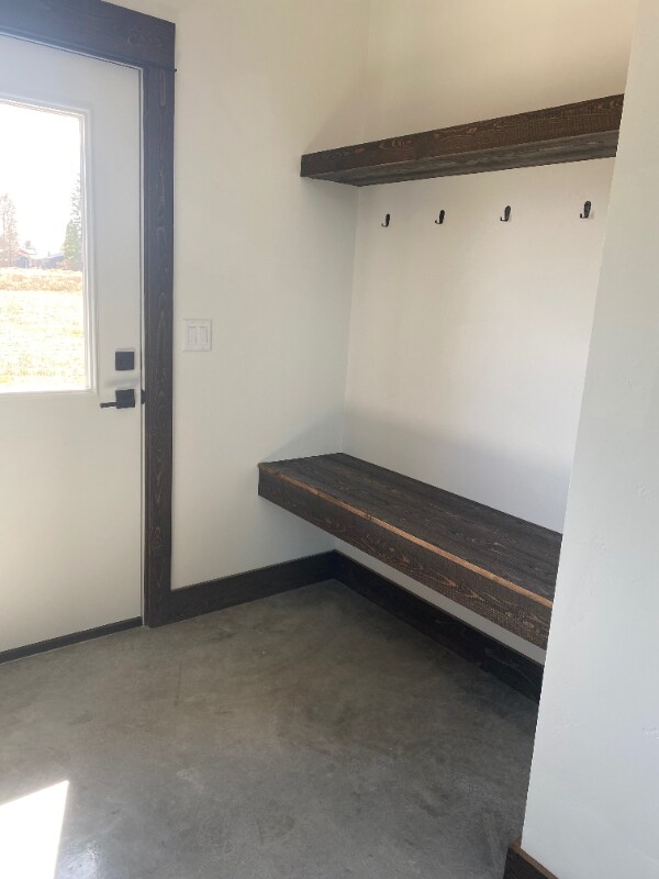 Foto del edificio - 751 Cottonwood Ct