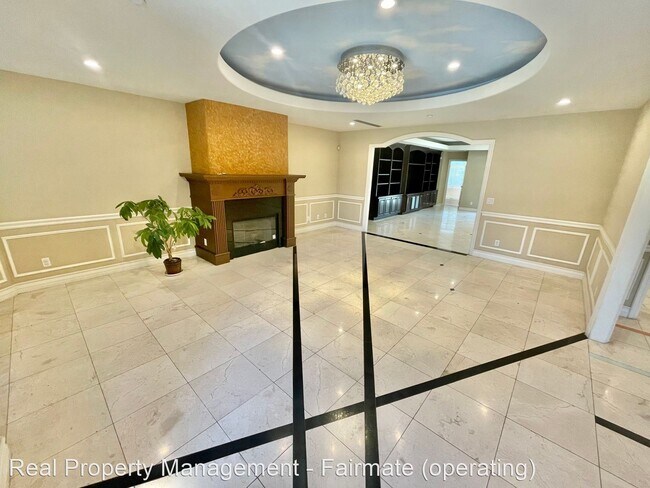 Foto del edificio - 4 br, 3.5 bath House - 10328 Olive St