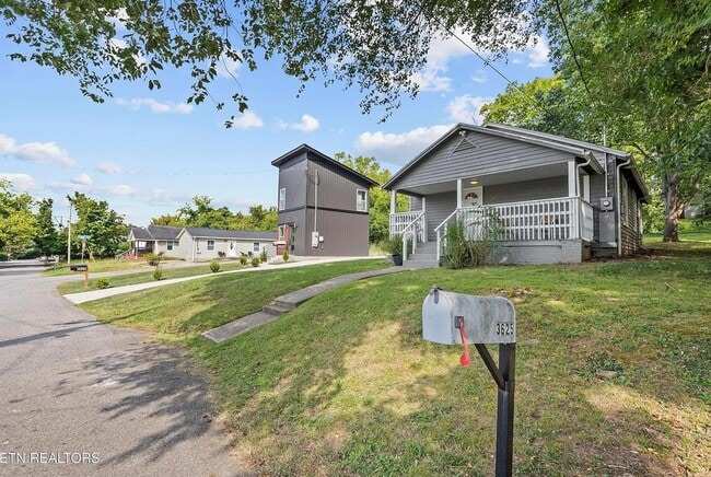 Foto del edificio - 3625 Reagan Ave NW