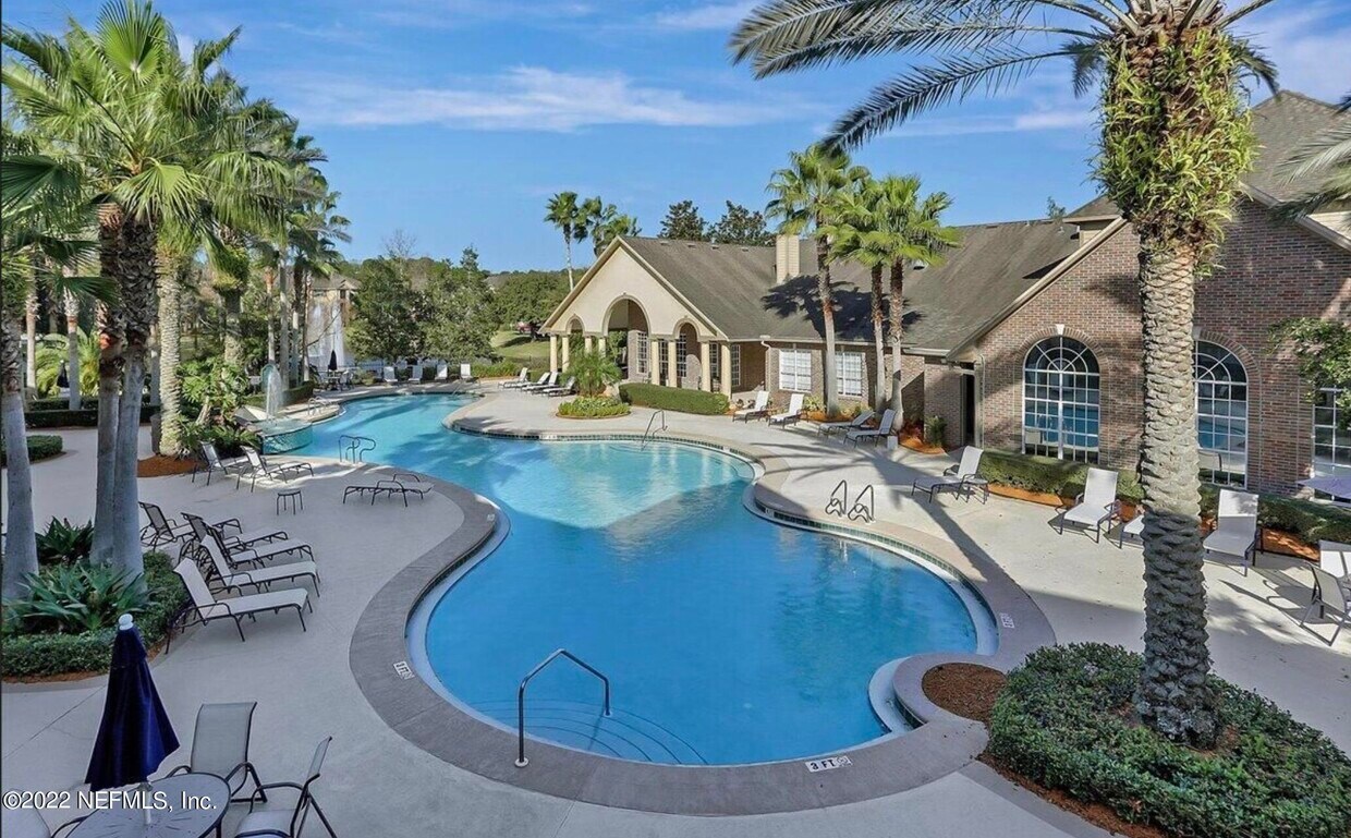 7800 Point Meadows Dr Unit 1535, Jacksonville, FL 32256 Condo for