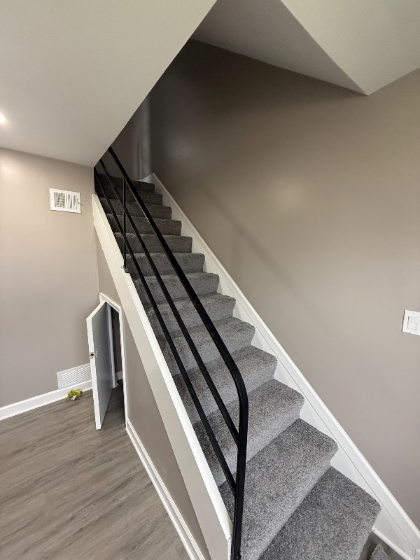 Building Photo - 2513 Iverson St