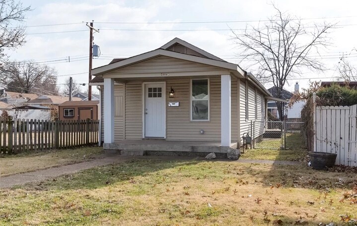 Primary Photo - 6226 Arthur Ave