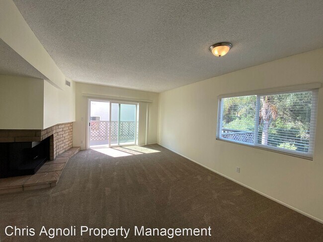 Building Photo - 3753 Portofino Way