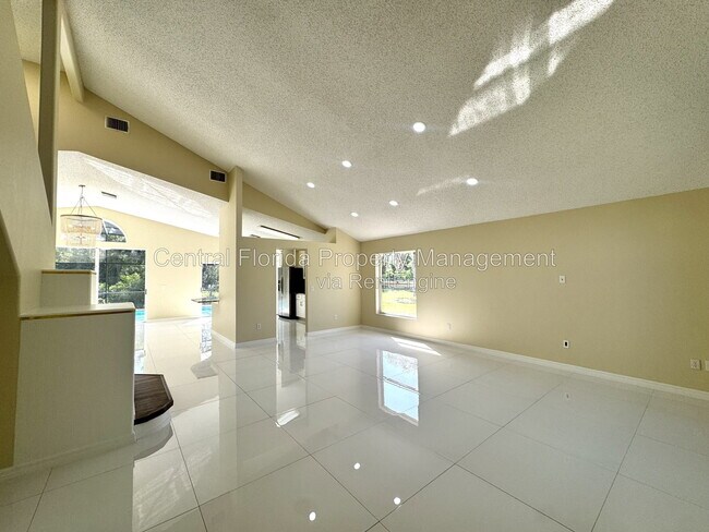 Foto del edificio - 2985 Viscount Cir