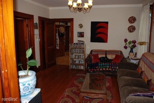 Foto del edificio - 529 Elizabeth St