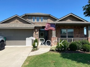 Building Photo - 1209 SW 159th Terrace