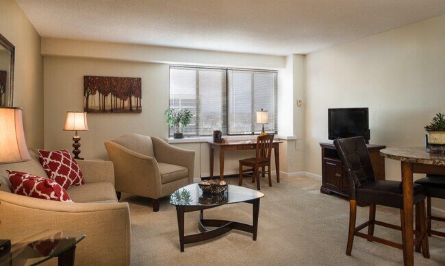 Interior Photo - Regency Plaza
