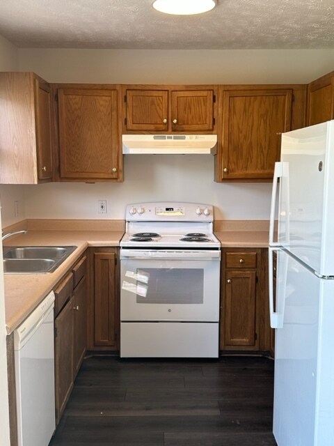 Building Photo - 2117 Bransford Ave