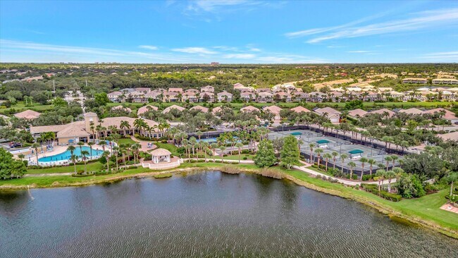 Building Photo - Palmer Ranch Maintenance Free Villa-Water View Annual Rental