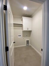 Building Photo - 535 Calla Lily Wy