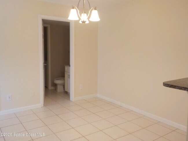 Building Photo - 3711 Vista Oaks Cir NE