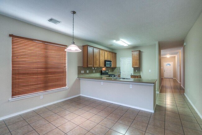 Building Photo - 16619 Whitaker Creek Dr