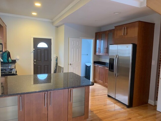 Foto del edificio - 2 BR/3.5 BA Updated Columbia Heights Row H...