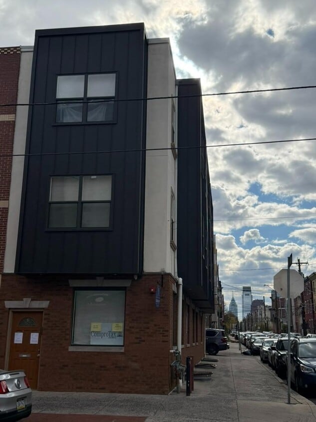 Photo - 1618 Cecil B Moore Ave - Unit 3