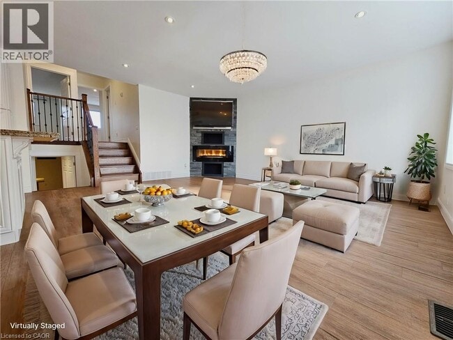 Building Photo - 4 Markham Crescent