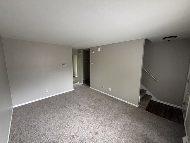 Foto del edificio - 3220 Coach Ln SE