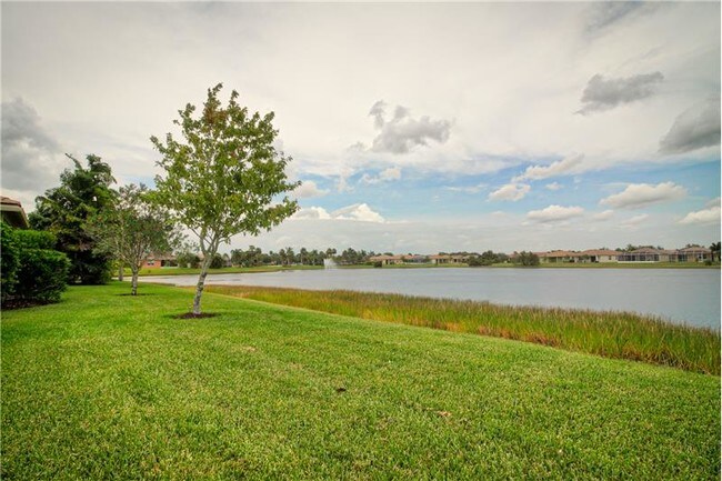 Foto del edificio - 9928 SW Chadwick Dr