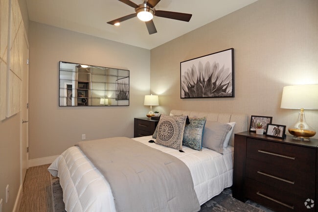 1HAB, 1BA - A4 - Radiant