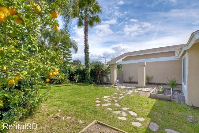 Building Photo - 4 br, 2 bath House - 270 Caliban Court