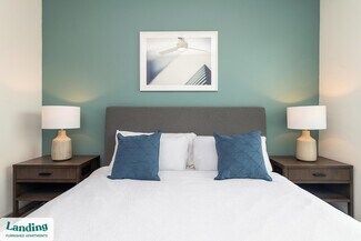 Building Photo - 900 E Six Forks Rd